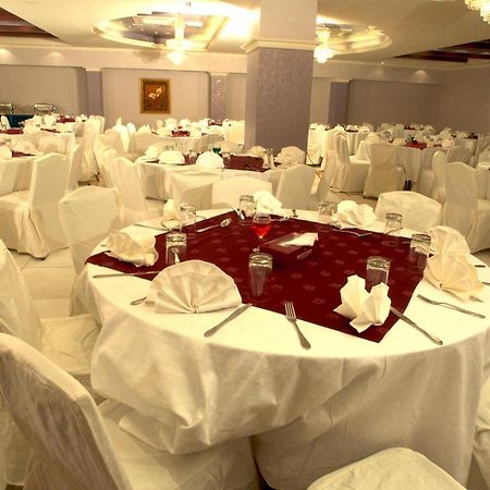 Safeer Plaza Hotel Maskat Exterior foto