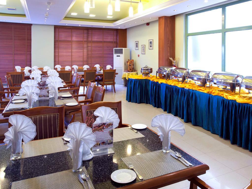 Safeer Plaza Hotel Maskat Exterior foto